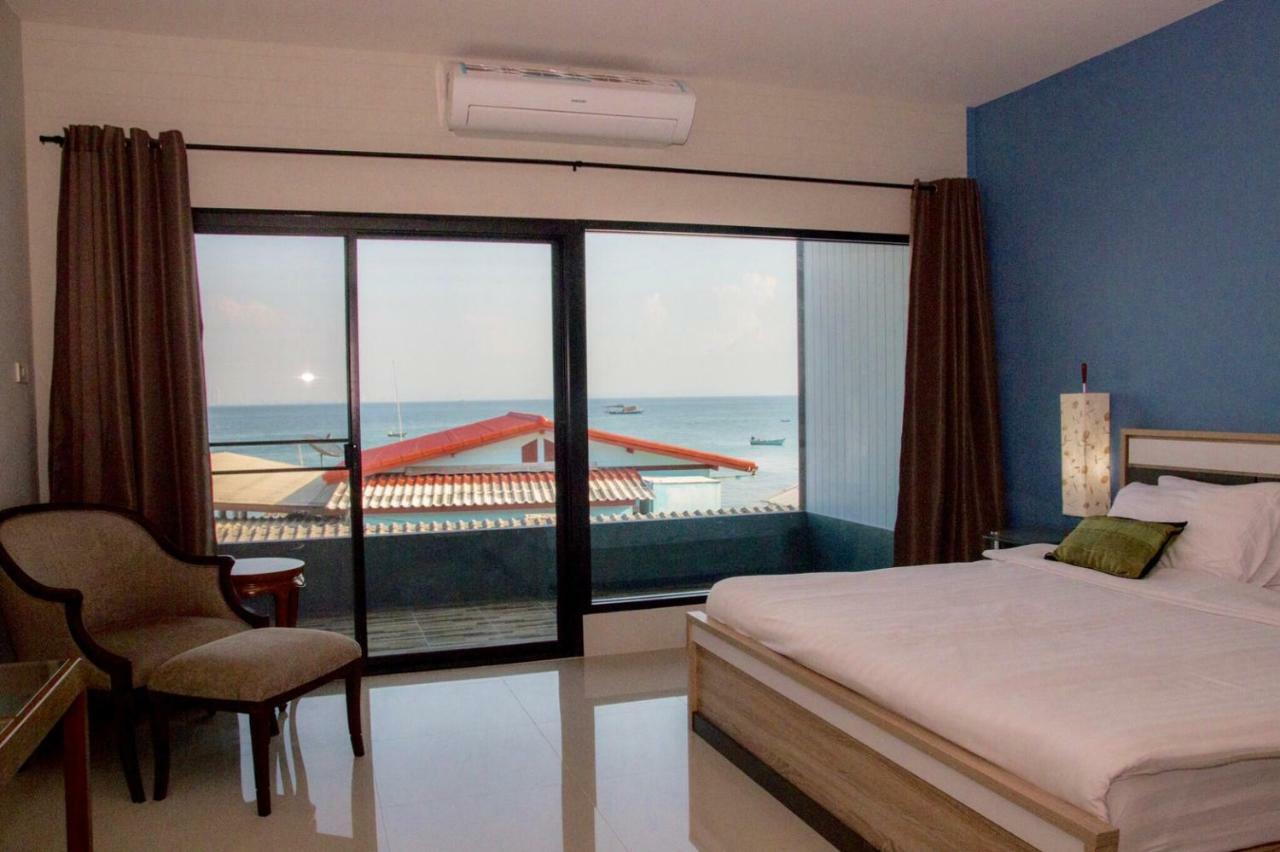 Chill Days @ Koh Larn Hotel Exterior photo