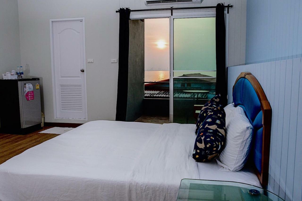 Chill Days @ Koh Larn Hotel Exterior photo